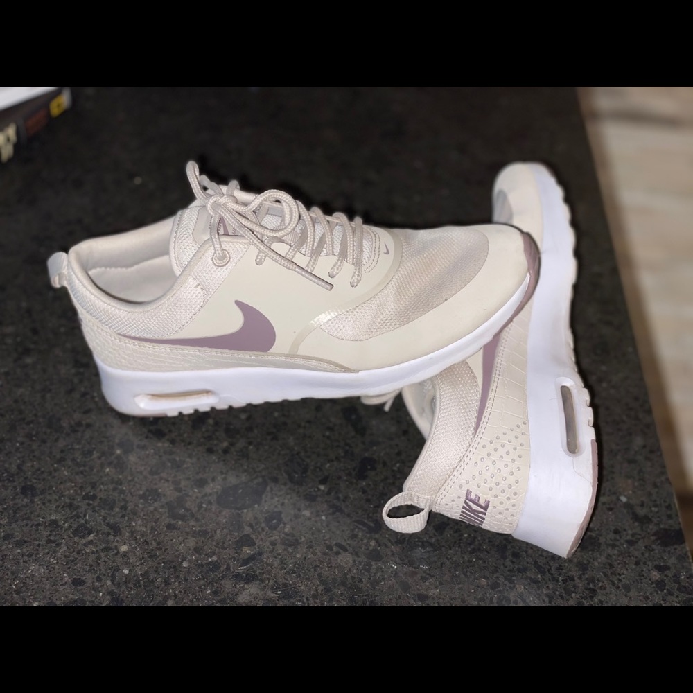 Nike Air Max Thea